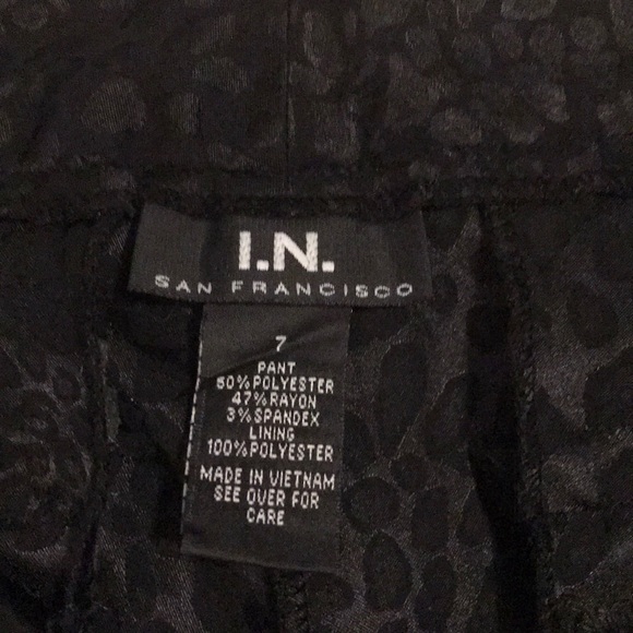 Black Dress Pants! Never Worn! Size 7 - Picture 5 of 6